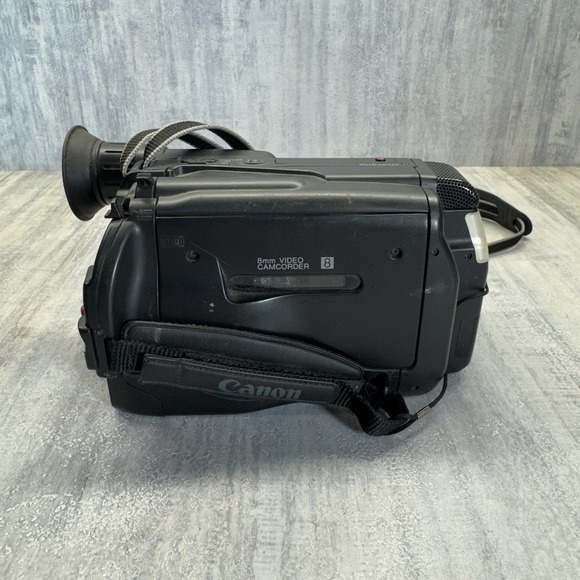 Canon ES750 8mm Video8 Camcorder Camera Video Transfer No Battery Untested As Is - Picture 5 of 8